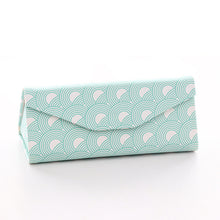 Lovely Foldable Glasses Case