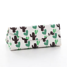 Lovely Foldable Glasses Case