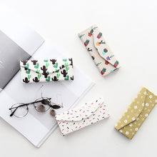 Lovely Foldable Glasses Case